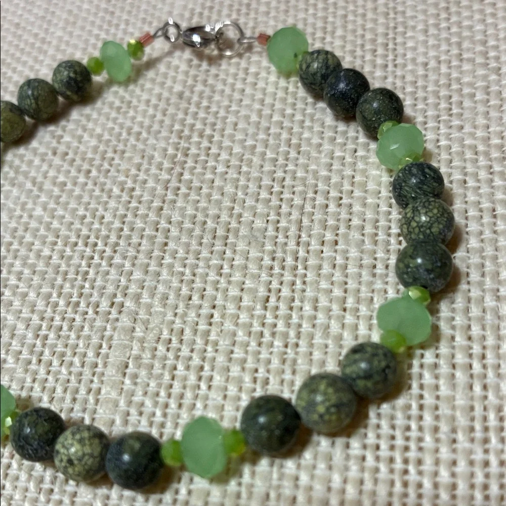 Hand crafted Russian serpentine and green chalcedony Gemstone Beaded Bracelet